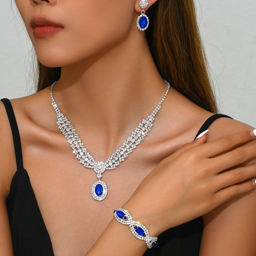 Crystal Jewelry Set – Necklace, Earrings & Bracelet