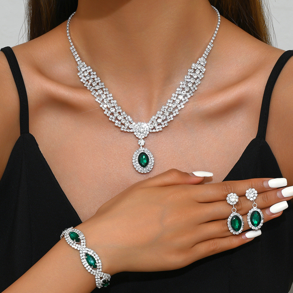 Crystal Jewelry Set – Necklace, Earrings & Bracelet